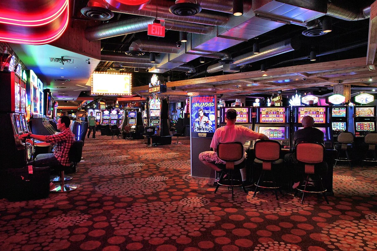 Absinthe at Caesars Palace upgraded sightline
