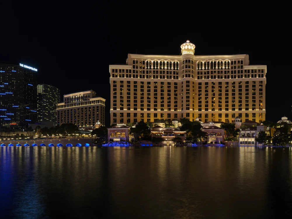 Bellagio lake and fountain facade along Las Vegas Boulevard