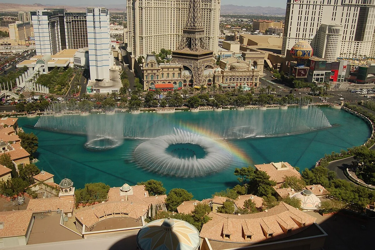 Cirque du Soleil — "O" at Bellagio upgraded sightline