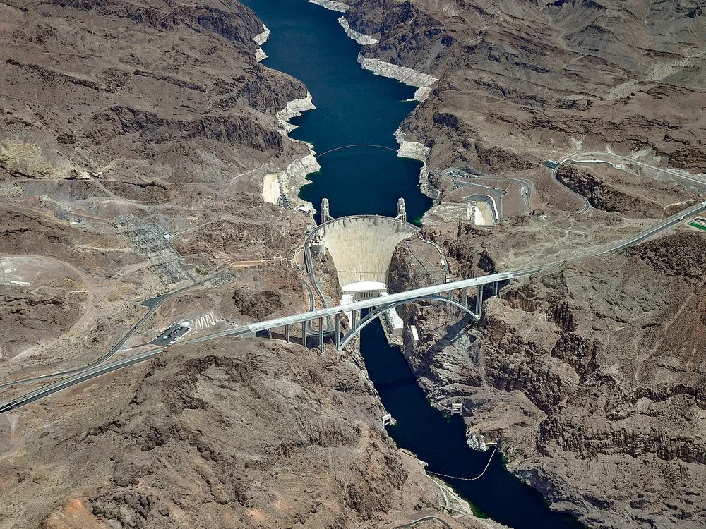 Big Bus Tours — Hoover Dam Express Departure Step 1: Strip Pick-Up Hub