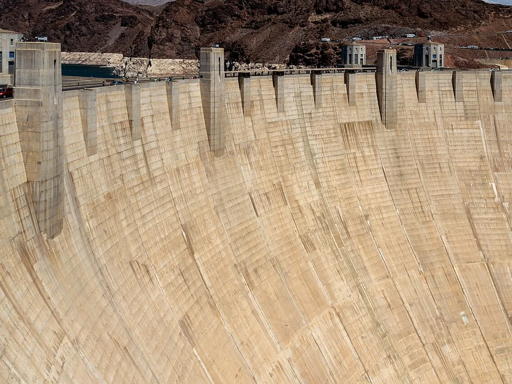 Big Bus Tours — Hoover Dam Express Departure Step 2: Security Checkpoint